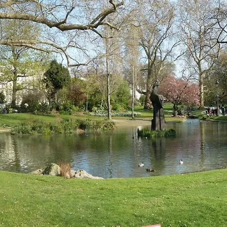 アパート Dans Le 17eme パリ