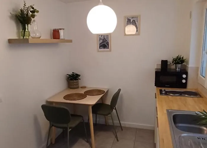 Apartman Dans Le 17eme *