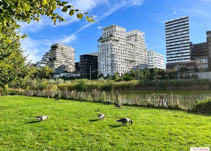Dans Le 17eme Apartman Párizs